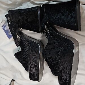 Comfort Care Black velvet chunky sculpted heels